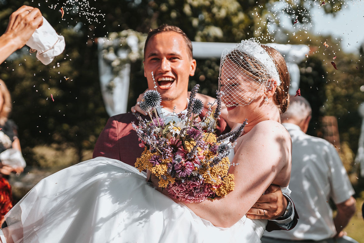 Deny a Viktor: Záhradná svadba s úctou k tradíciám