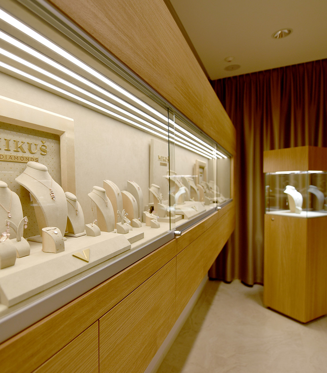 Mikuš Diamonds Bratislava Dunajská