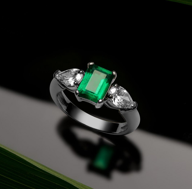Mikuš Diamonds - Smaragdový prsteň  Morvena
