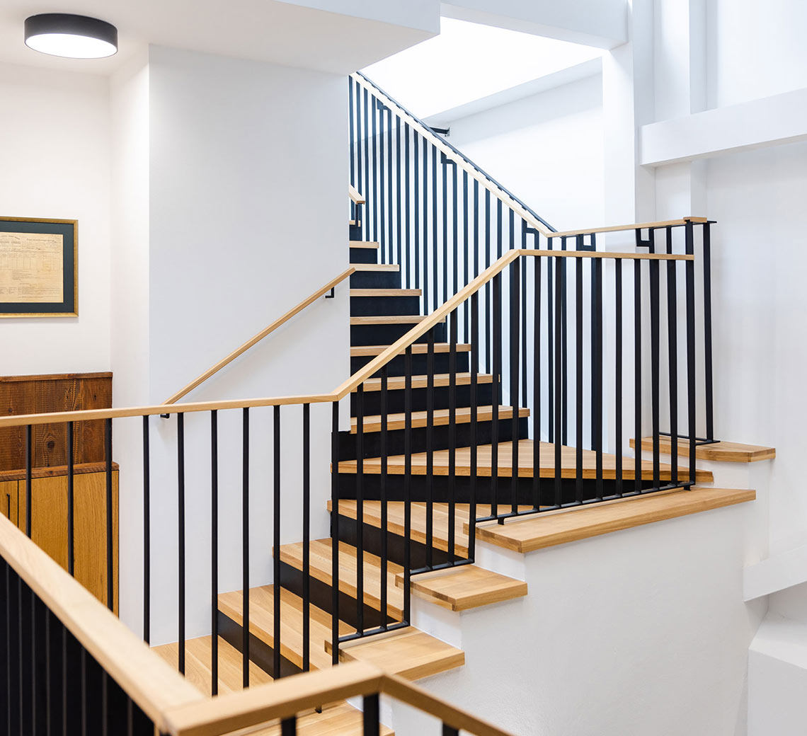 Schodiště klenotnického domu Mikuš Diamonds.