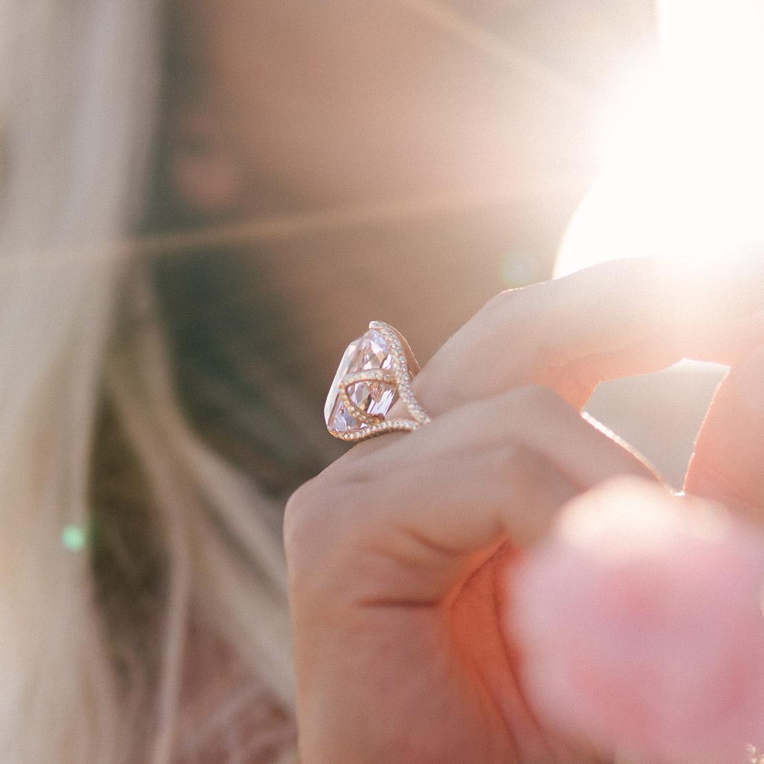 Kunzitový prsteň Blush, ružové zlato