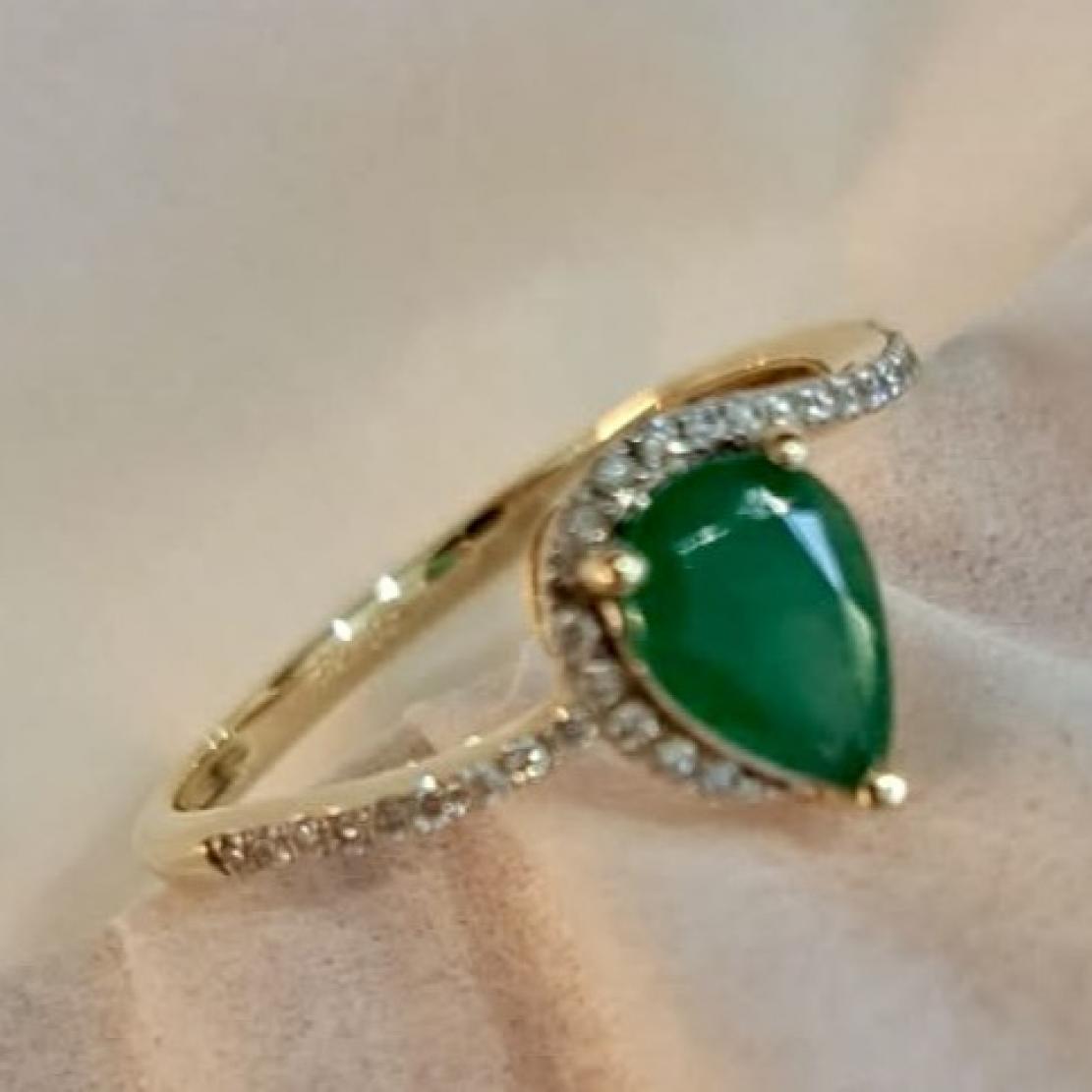 Prsteň Ancient - smaragd