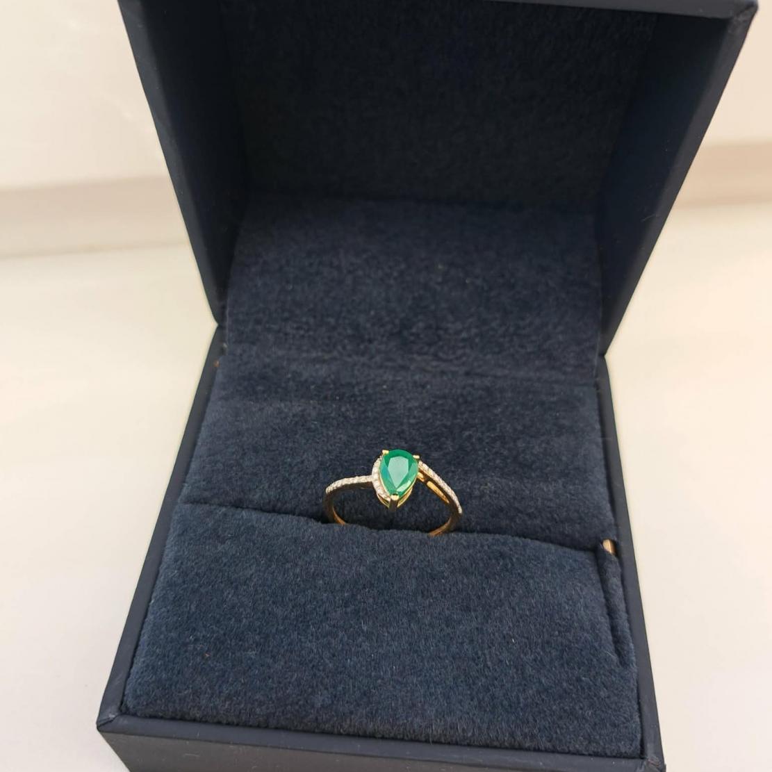 Prsteň Ancient - smaragd