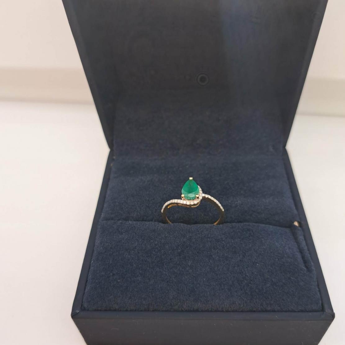 Prsteň Ancient - smaragd