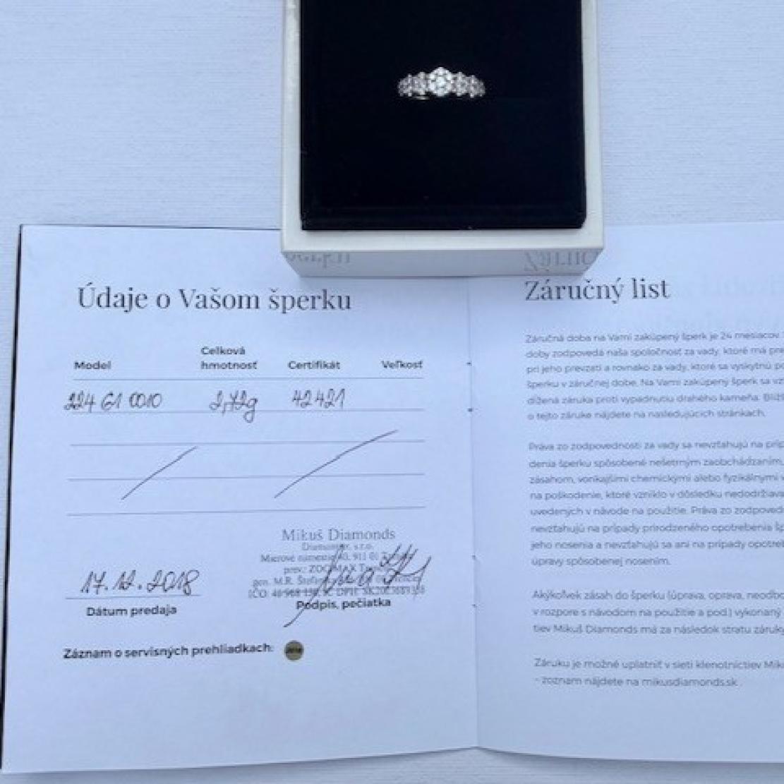 Diamantový zásnubný prsteň LEORA
