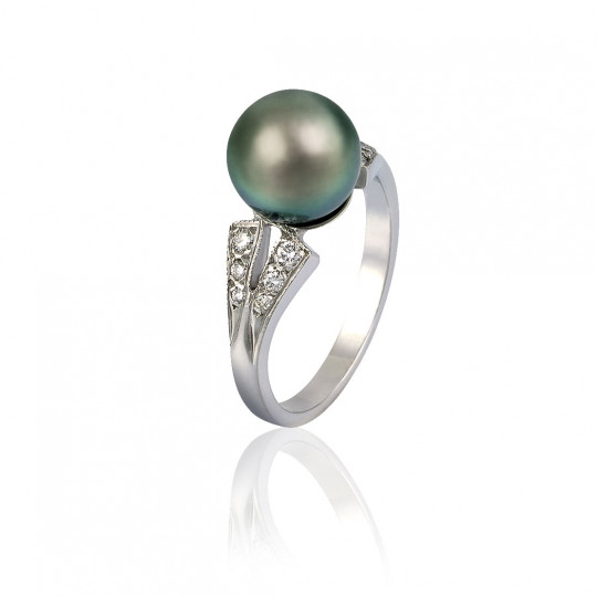 Prsteň Mystery, biele zlato, tahitská perla, diamant.
