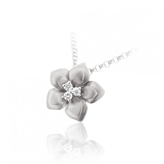 Prívesok Azalea, biele zlato, diamant.