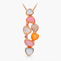 Prívesok Pebbles, ružové zlato, opál, akvamarín, mliečny mesačný kameň, ružový zafír, diamant, oranžový mesačný kameň.