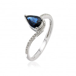 Prsteň Ancient, biele zlato, modrý zafír, diamant.